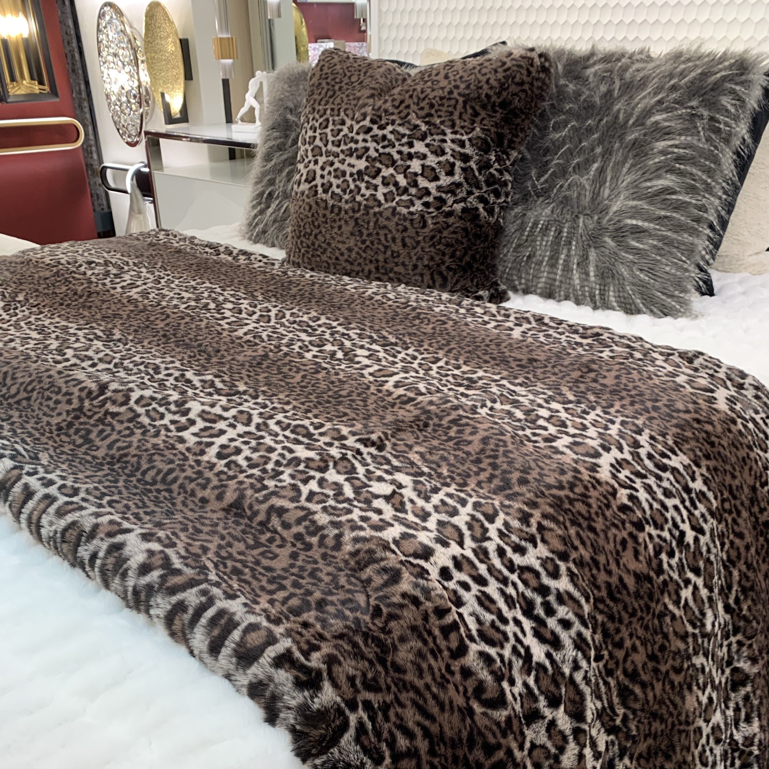 Leopard Cheetah Jaguar Animal Print Cozy Fuzzy Faux Fur Cal King Size Blanket/ Coverlet/ Bedspread/ Coverlet