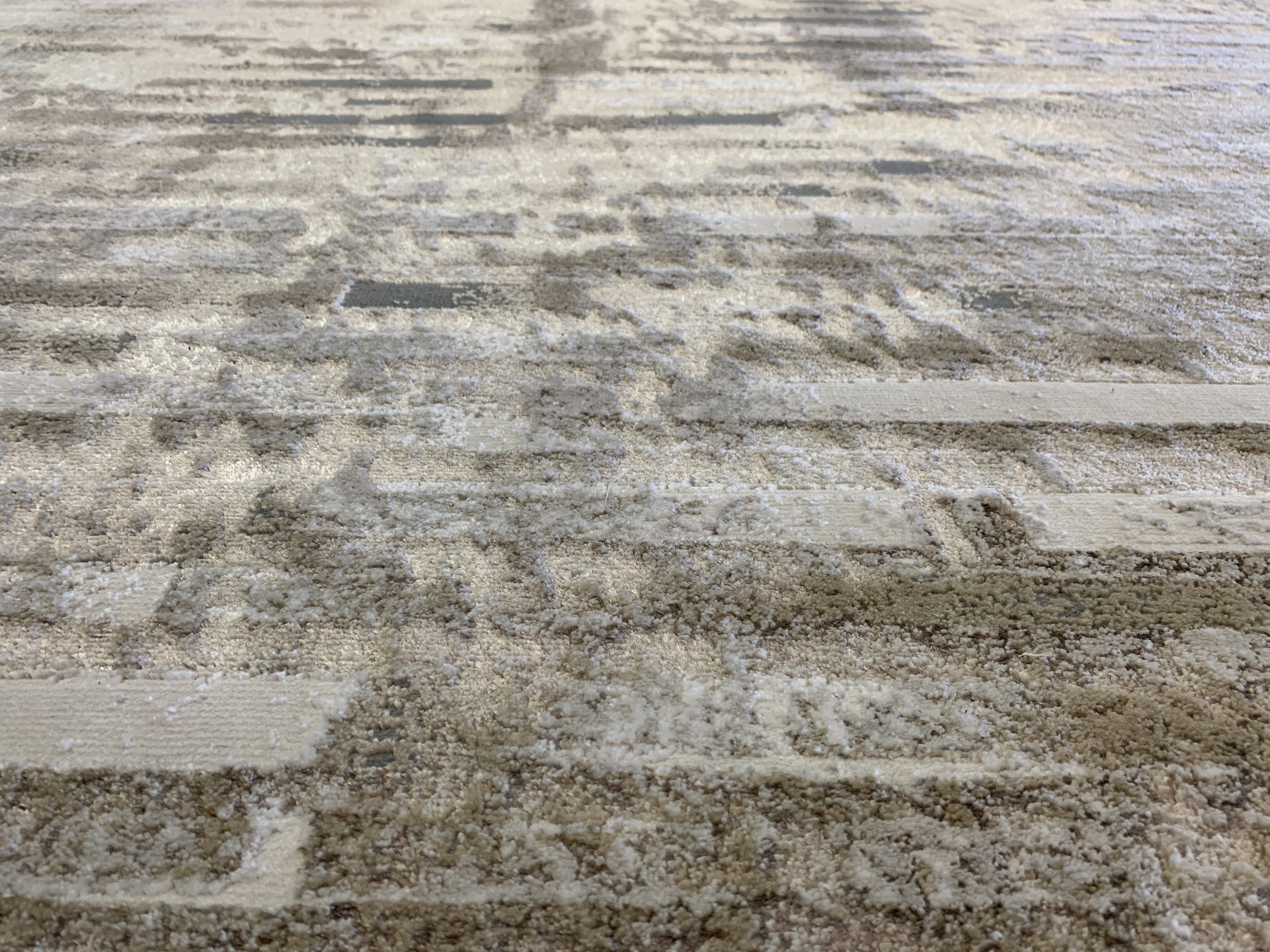 Polyester Silver/Platinum Viscose Brick Design Area Rug/Carpet - Style# Maximus 231 - Color-Changing Flat Weave Rug