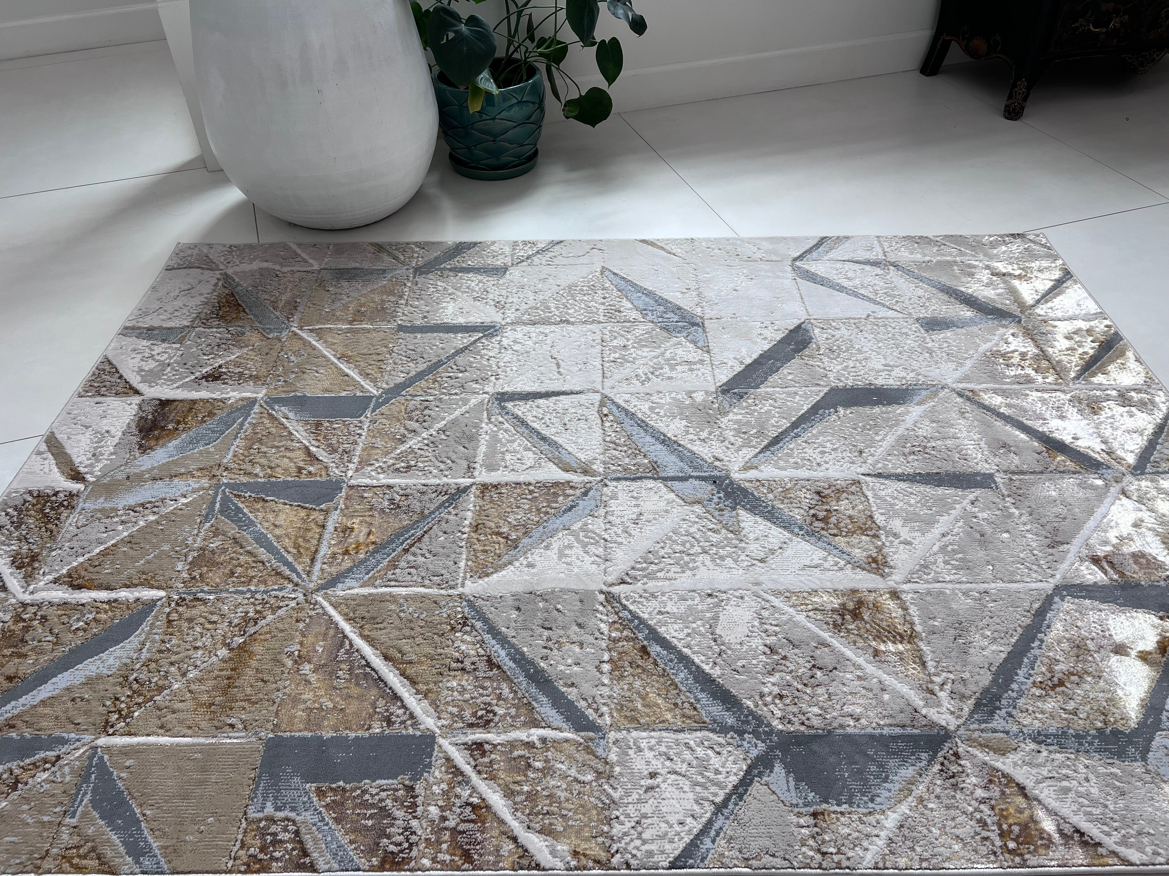 Polyester Silver with Gold Viscose Blend Geometric Design Rug/Carpet - Style# Maximus 242 - Color-Changing Flat Weave Rug