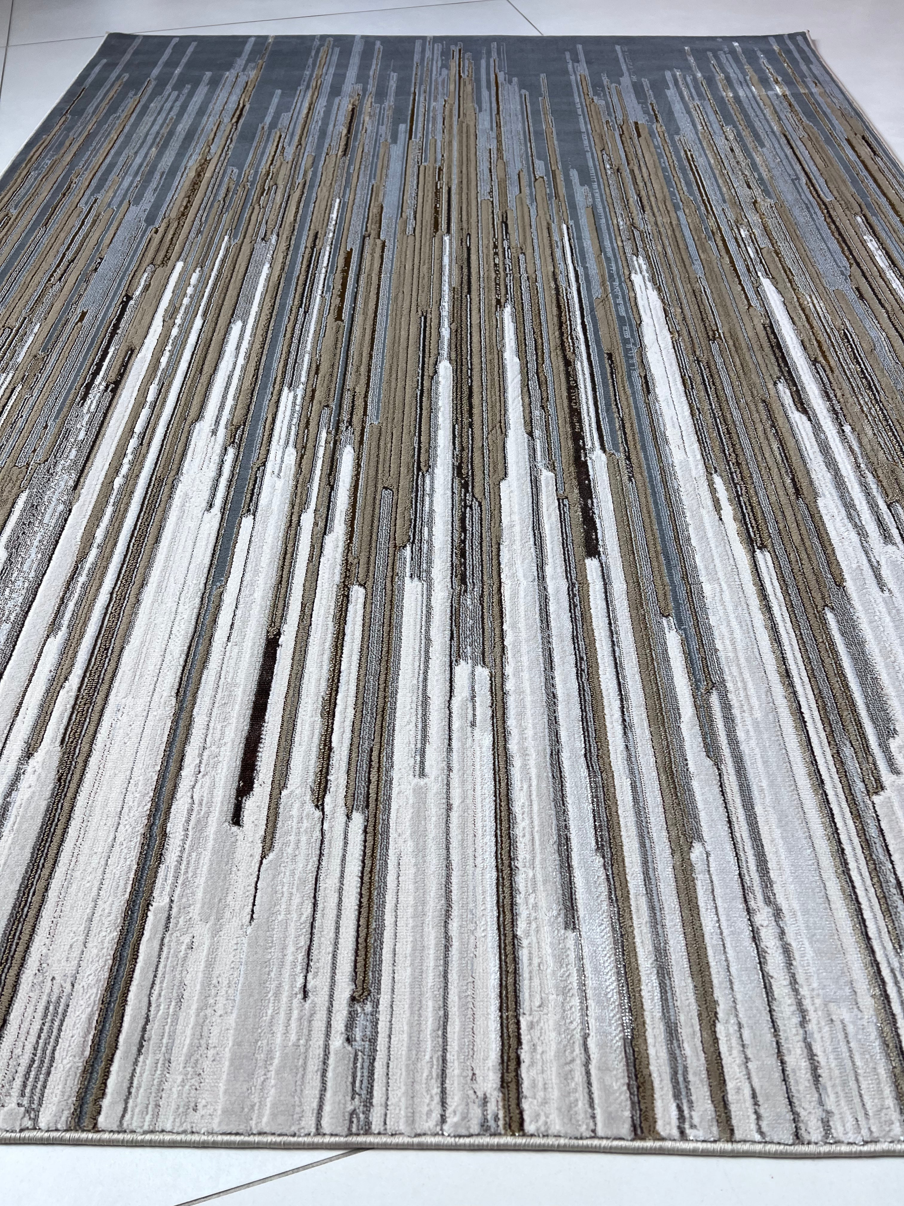 Polyester Silver with Gold Viscose Blend Geometric Design Rug/Carpet - Style# Maximus 241 - Color-Changing Flat Weave Rug