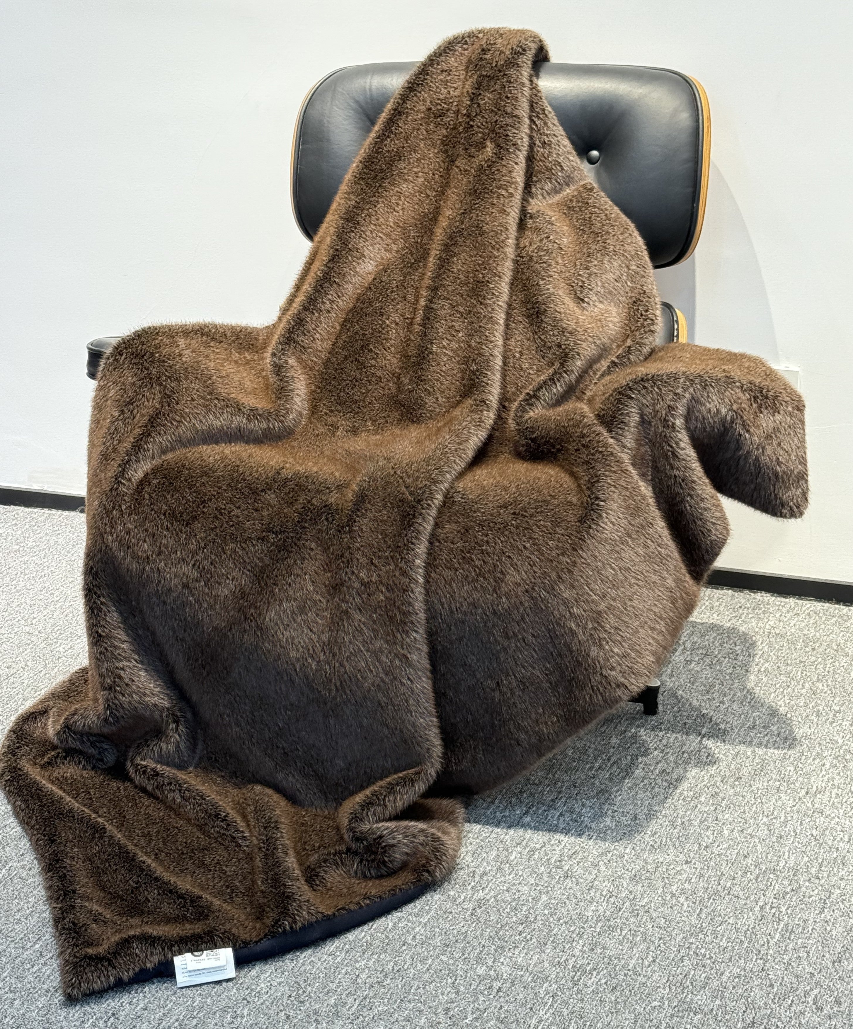 Luxury Soft Warm Faux Mink Throw Blanket - MINKO 10 Brown