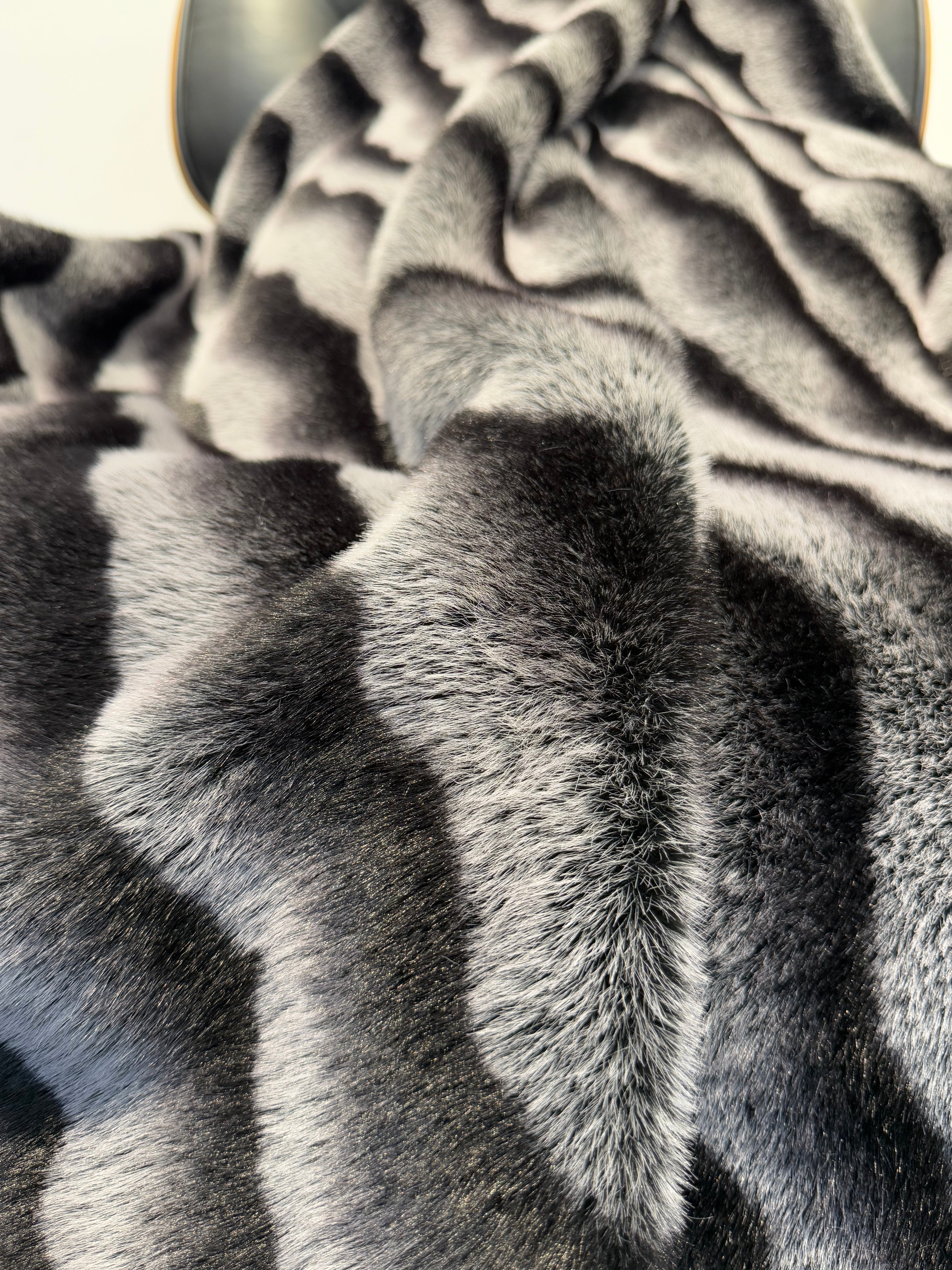 Luxury Soft Warm Faux Mink Throw Blanket - MINKO 13 Black Stripe