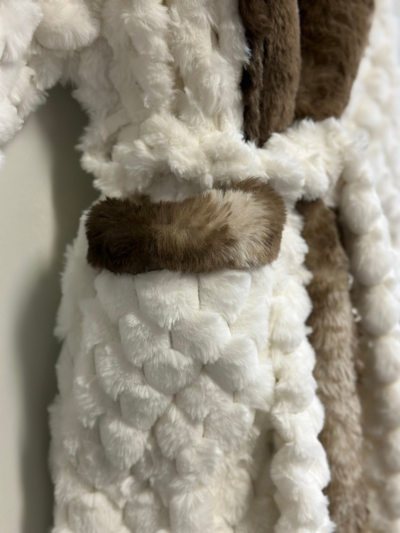 Winter Luxurious Offwhite Faux Fur Hooded Robe