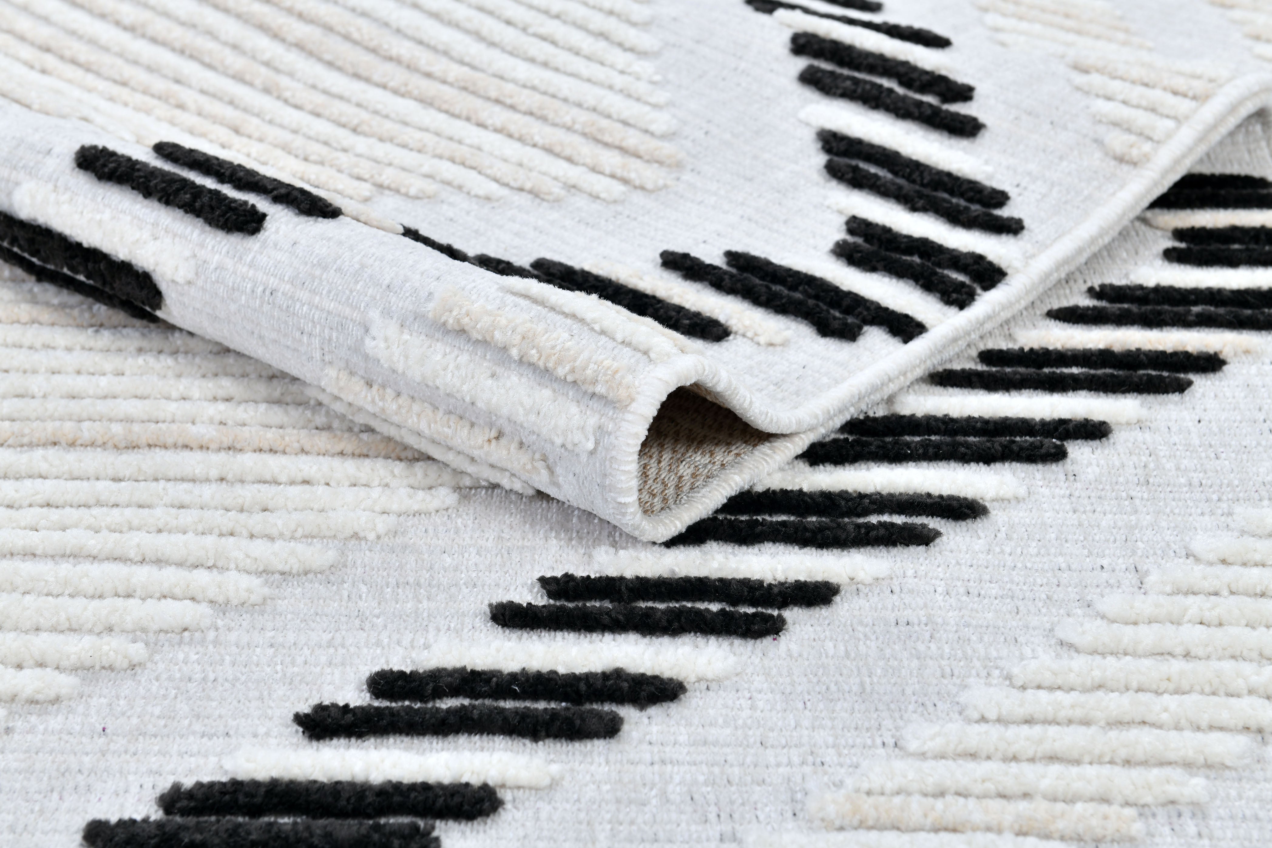 Soft Cream Rug with High-Low Detail and Black/Beige Bohemian Motif - TIA 109.